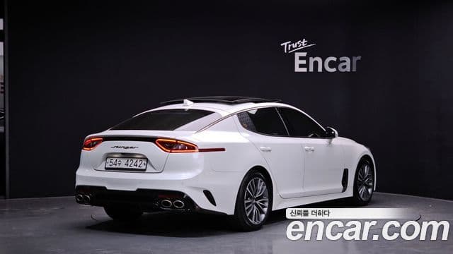 Kia 스팅어 Platinum, 2018 2