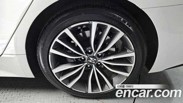 Kia 스팅어 Platinum, 2018 все фото