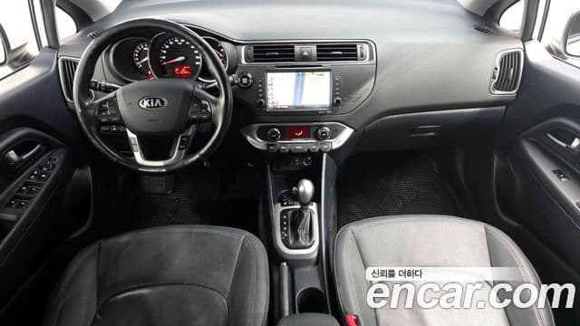 Kia The / новый New Pride Luxury, 2015 7