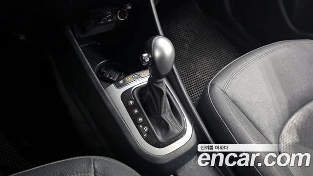 Kia The / новый New Pride Luxury, 2015 9