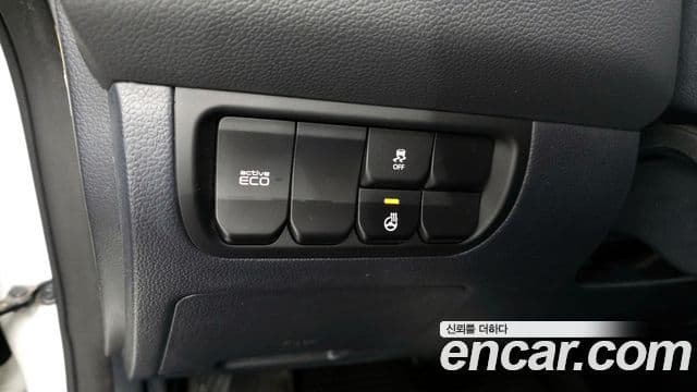 Kia The / новый New Pride Luxury, 2015 17