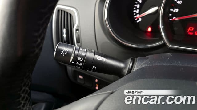 Kia The / новый New Pride Luxury, 2015 18