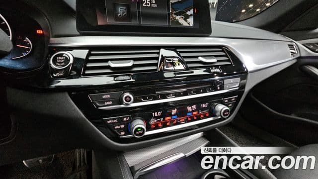 BMW 5시리즈 (G30) 530i xDrive M Sport Plus, 2018 15