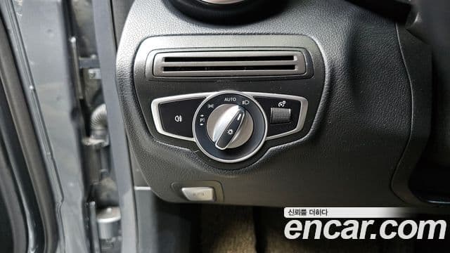 Mercedes-Benz C-класс W205, 2019 19