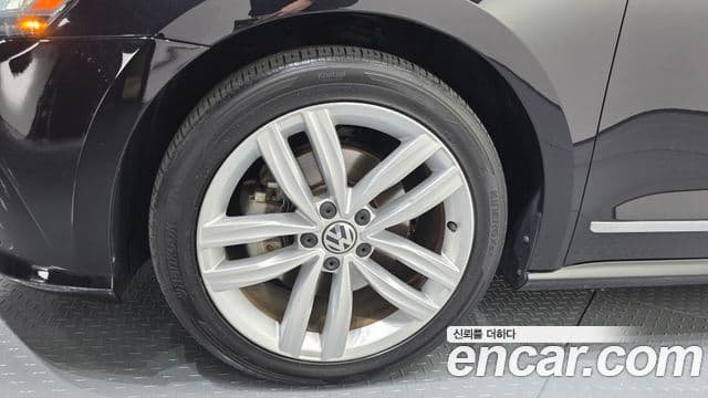 Volkswagen The / новый New Passat B7, 2018 все фото