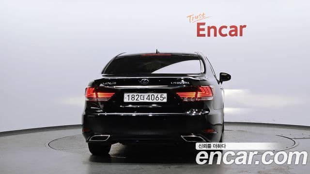 Lexus LS600hL XF40, 2014 4