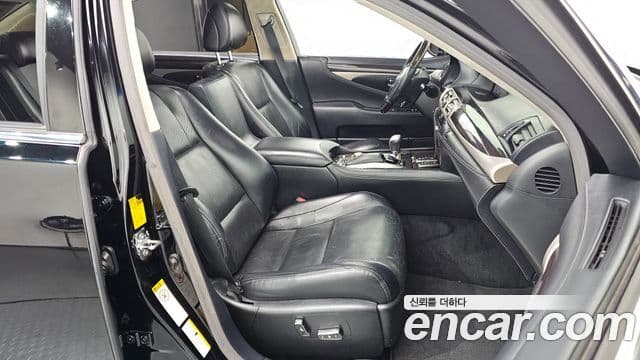 Lexus LS600hL XF40, 2014 10