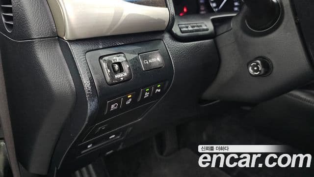 Lexus LS600hL XF40, 2014 16