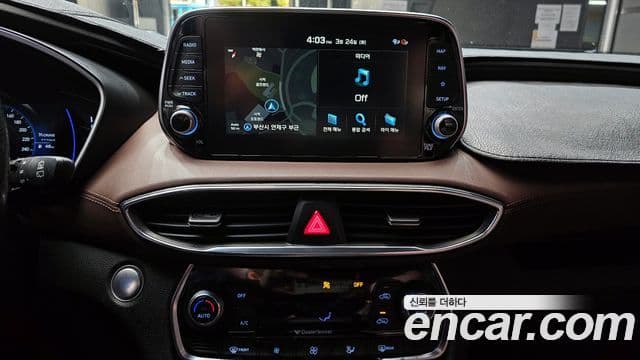 Hyundai Santa Fe TM Inspiration, 2020 15