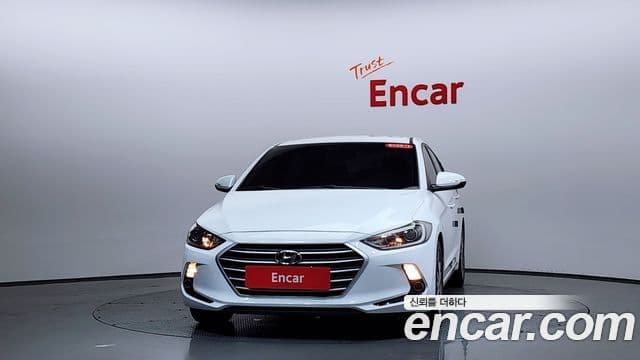 Hyundai Avante AD 1.6 GDI Value Plus, 2018 3