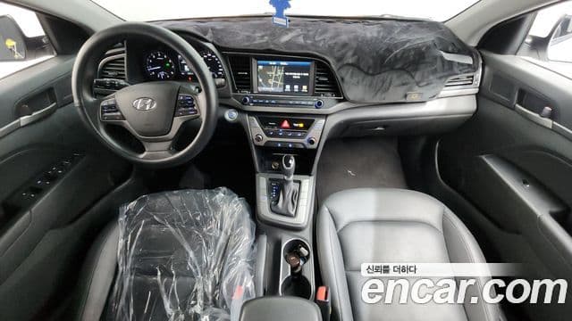 Hyundai Avante AD 1.6 GDI Value Plus, 2018 7