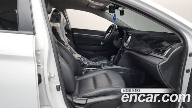 Hyundai Avante AD 1.6 GDI Value Plus, 2018 11