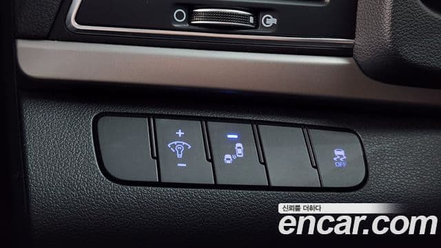 Hyundai Avante AD 1.6 GDI Value Plus, 2018 14