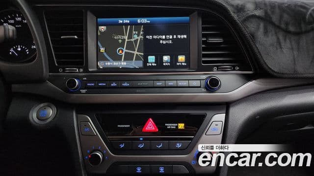 Hyundai Avante AD 1.6 GDI Value Plus, 2018 17