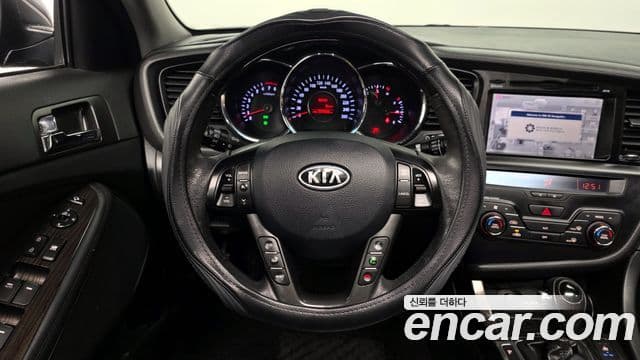 Kia K5 Prestige, 2012 13