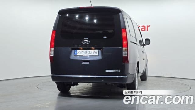 Hyundai Staria Smart, 2023 4