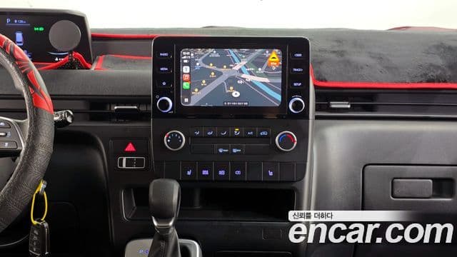 Hyundai Staria Smart, 2023 14