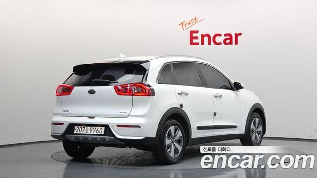 Kia Niro Prestige, 2018 2