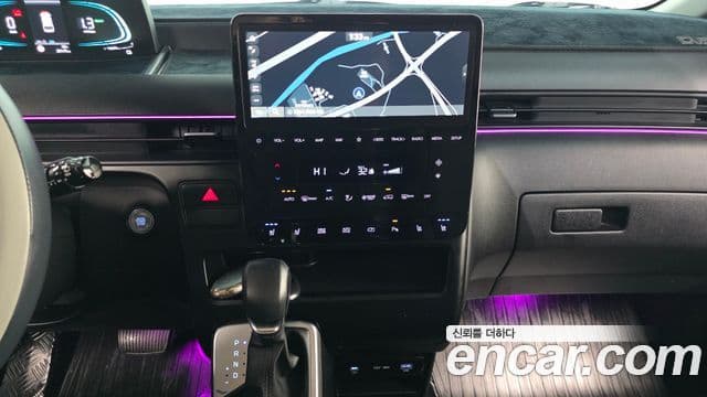 Hyundai Staria Modern, 2025 14