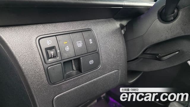 Hyundai Staria Modern, 2025 17