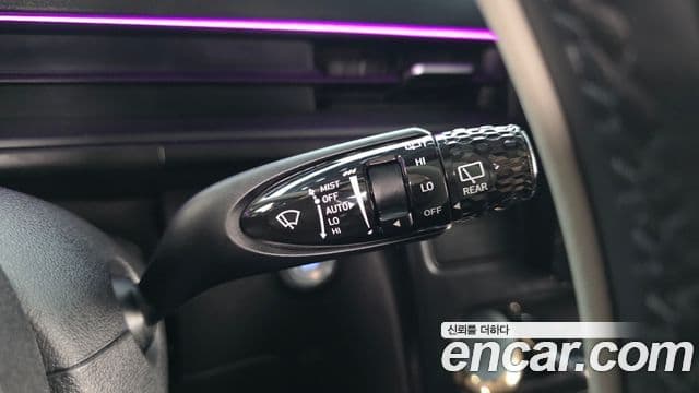 Hyundai Staria Modern, 2025 18