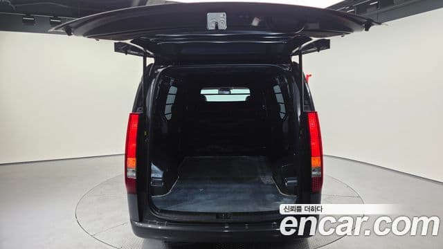 Hyundai Staria Modern, 2025 20