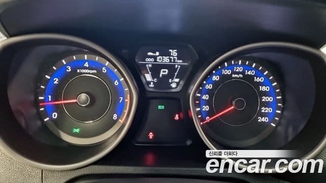 Hyundai Avante MD M16 GDI Smart, 2013 17