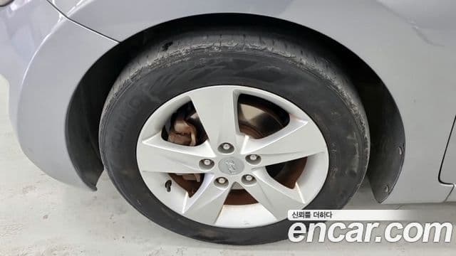 Hyundai Avante MD M16 GDI Smart, 2013 18