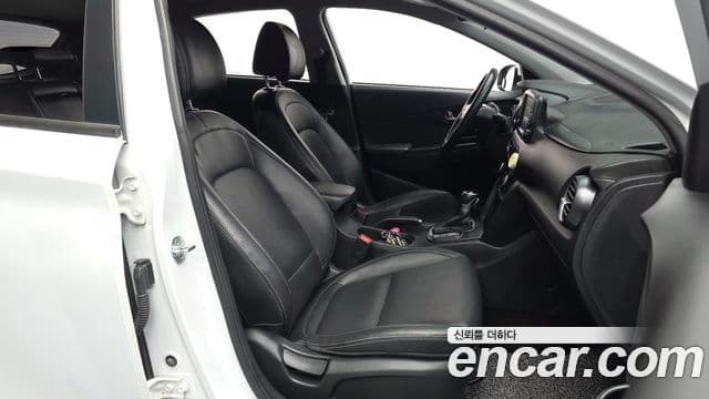 Hyundai Kona Premium, 2018 11