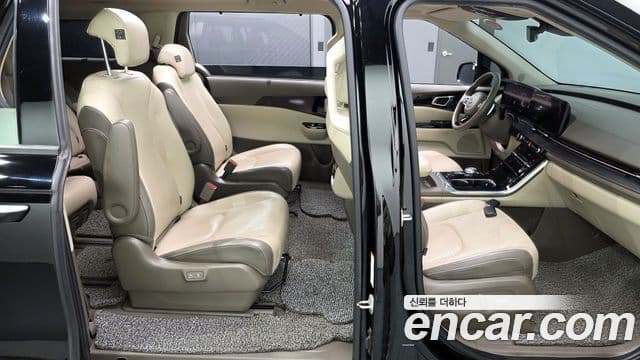 Kia Carnival 4세대 Signature, 2021 11