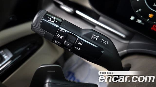 Kia Carnival 4세대 Signature, 2021 14