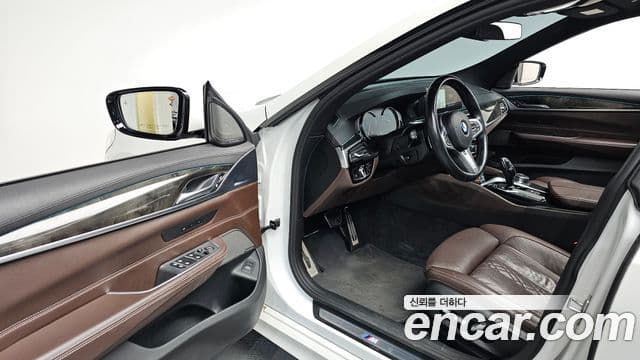 BMW 6시리즈 GT (G32) 640i xDrive M Sport, 2018 10