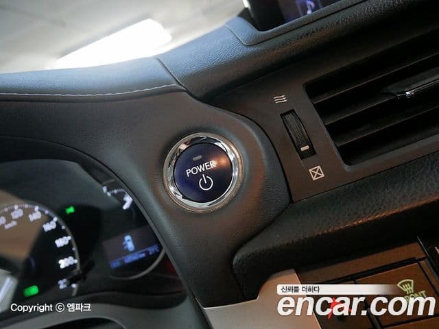 Lexus CT200h ZWA10, 2015 15