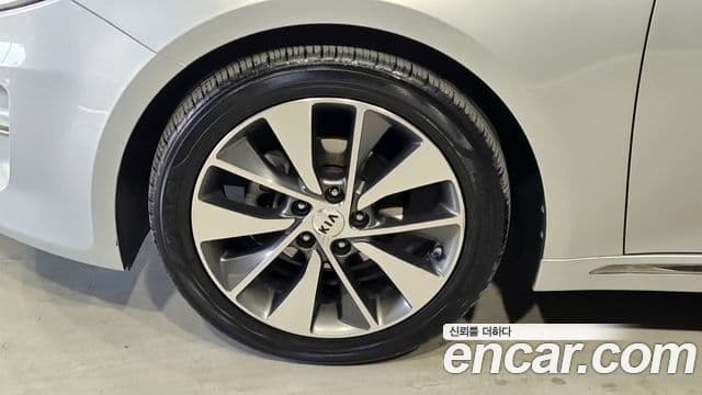 Kia K5 2세대 Prestige, 2016 18