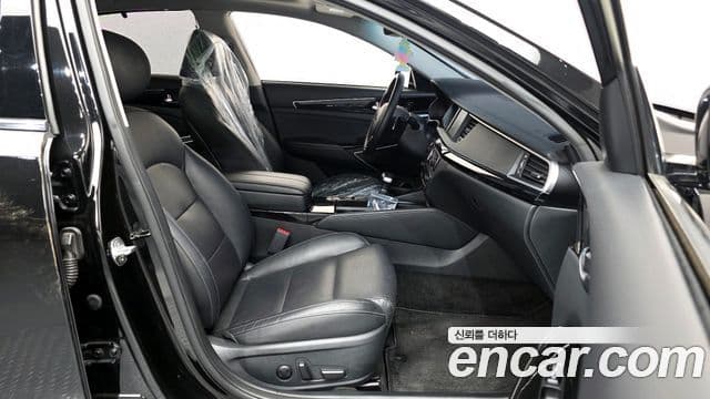 Kia All New K7 3.3 GDI Limited Plus, 2017 11