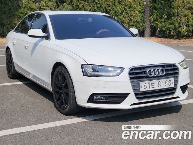 Audi New A4 B8, 2015 1