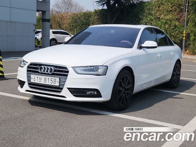 Audi New A4 B8, 2015 3