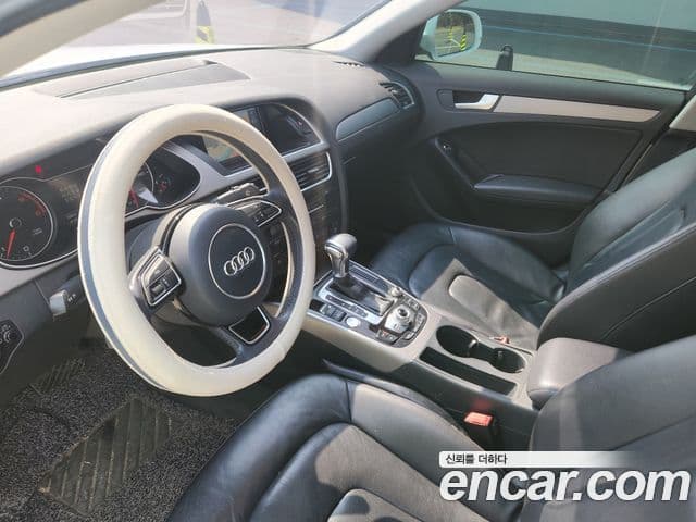 Audi New A4 B8, 2015 8