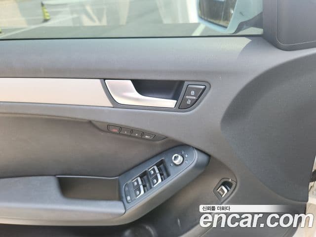 Audi New A4 B8, 2015 11