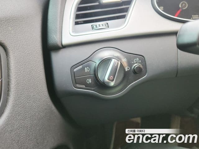 Audi New A4 B8, 2015 19