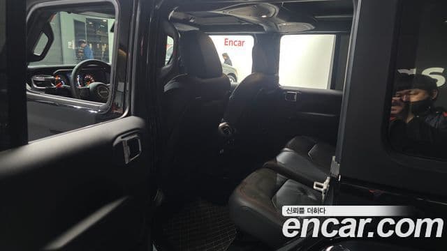 Jeep Wrangler (JL) 2.0 Rubicon 4도어, 2024 11