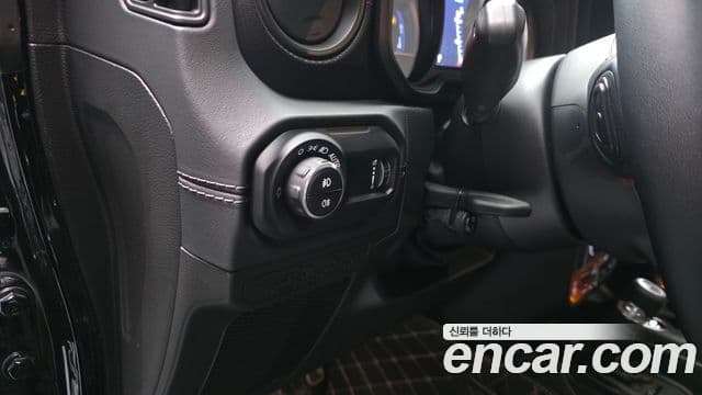 Jeep Wrangler (JL) 2.0 Rubicon 4도어, 2024 14