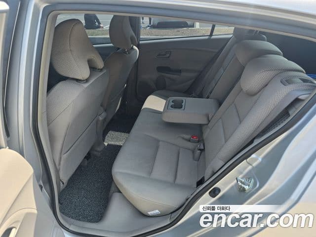 Honda 인사이트 Plus, 2011 9