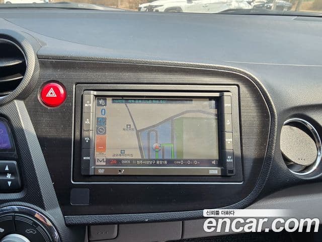 Honda 인사이트 Plus, 2011 11