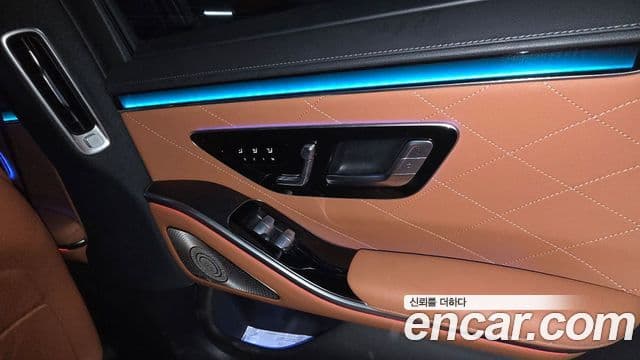 Mercedes-Benz S-класс W223 S400 d 4MATIC, 2023 12