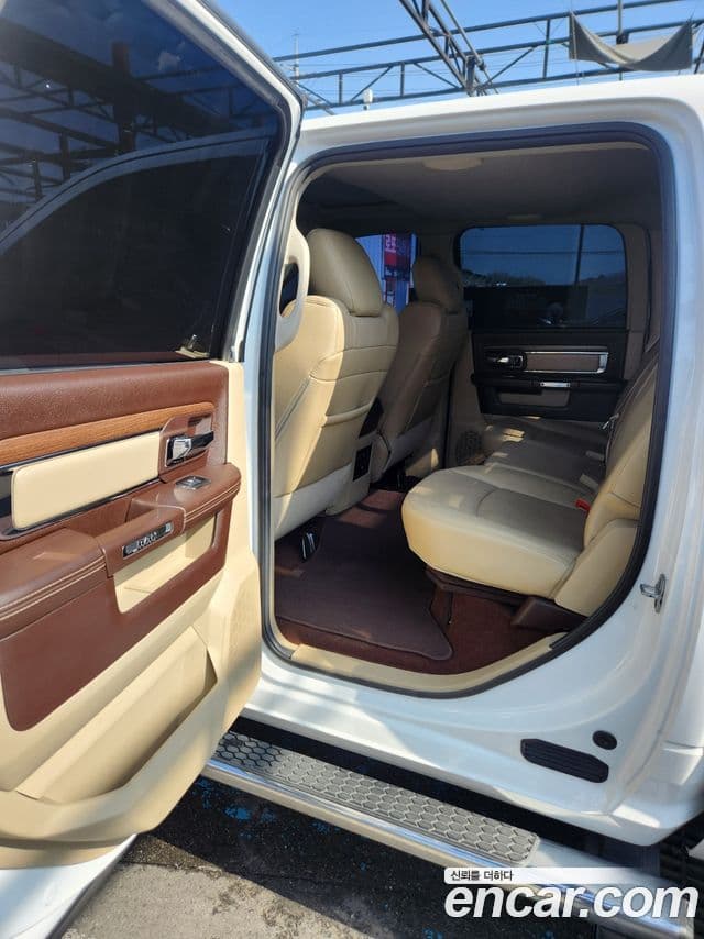 Dodge 램픽업, 2014 18