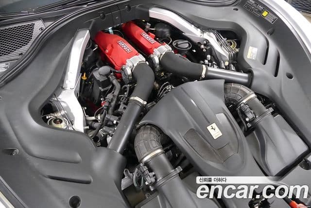 Ferrari 로마, 2022 все фото