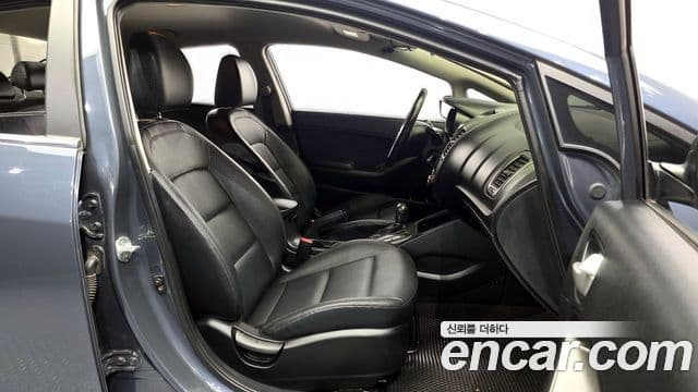 Kia K3 Luxury, 2015 11