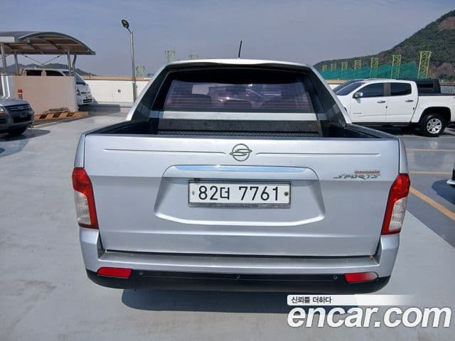 KG모빌리티(SsangYong) Korando Sport Extreme 4WD, 2013 7