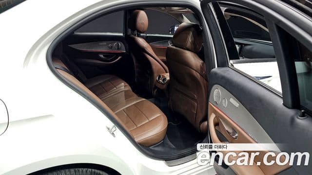 Mercedes-Benz E-класс W213 AMG Line, 2018 11